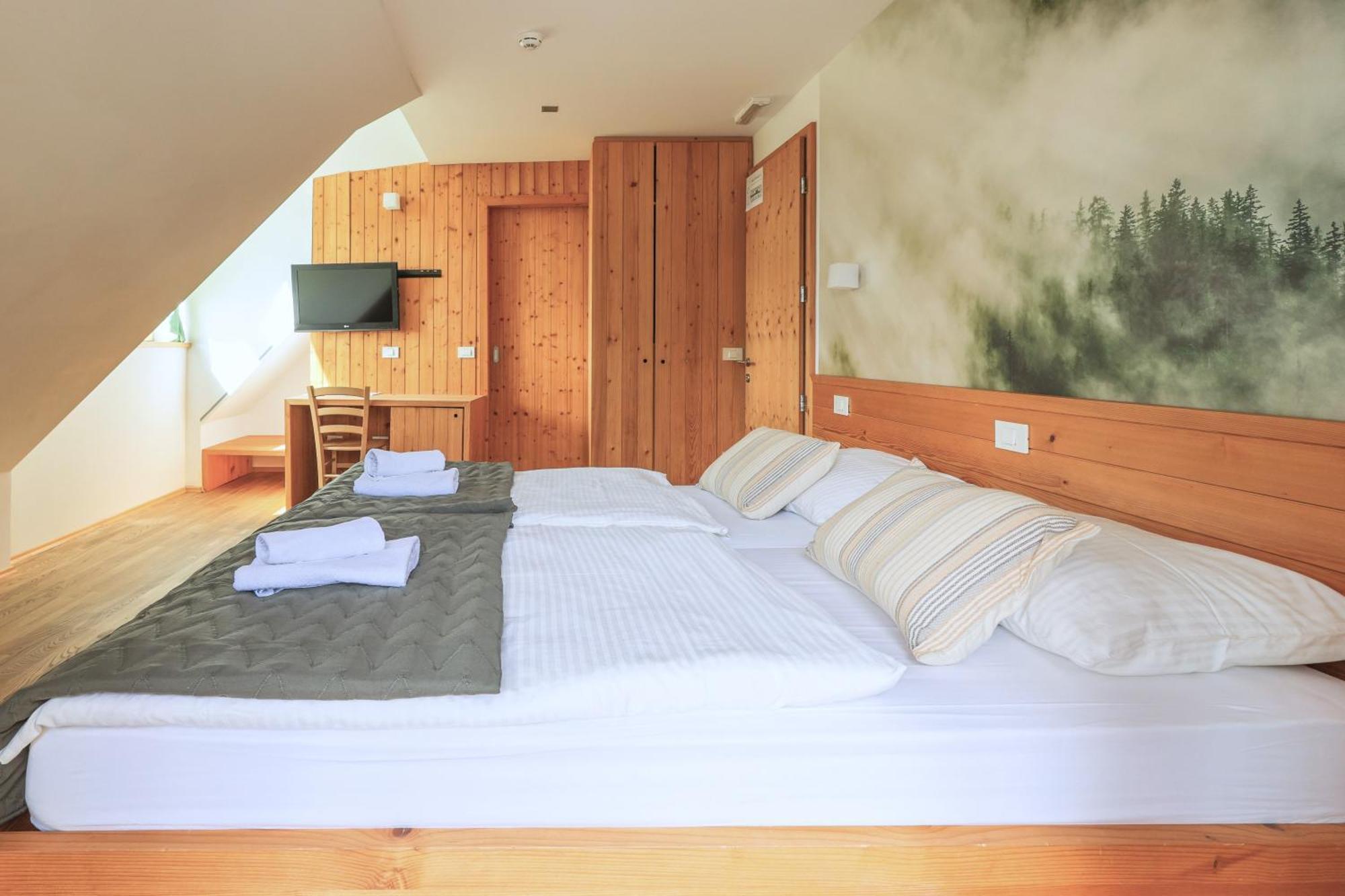 Hotel Jelka Pokljuka Goreljek Bagian luar foto